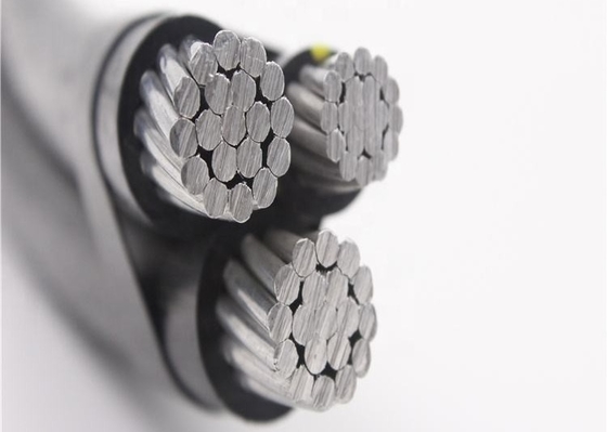 O PVC do Al revestiu o condutor do cabo isolado ACSR AAAC de XLPE