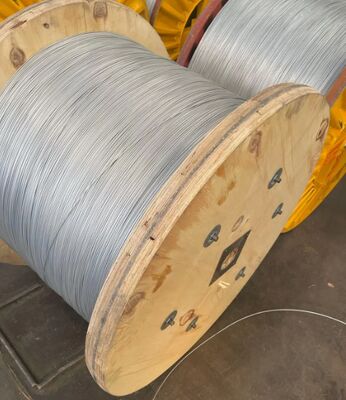 Arame de aço revestido de alumínio (2,6 mm ∼4,0 mm) para ACSR/AW, construção de cabos OPGW e linhas aéreas de energia