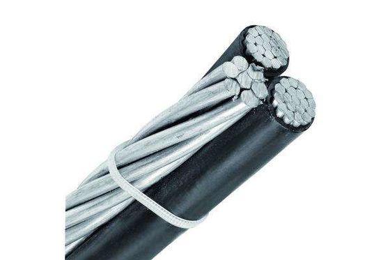 3 linhas elétricas aéreas exteriores do núcleo 0.6/1KV a abrigar