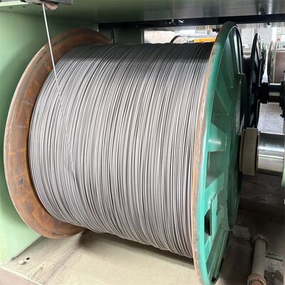 Fios de núcleo de aço revestidos de alumínio de alta resistência para condutores aéreos ACSR/AW ️ desenhados com precisão, resistentes à corrosão, conformes à norma ASTM B549